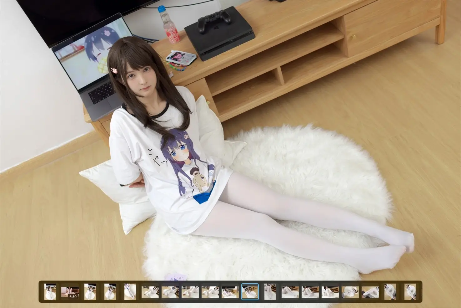 少女秩序 – EXVOL.14 小葵 白丝T恤 [89P1V-2.34GB]