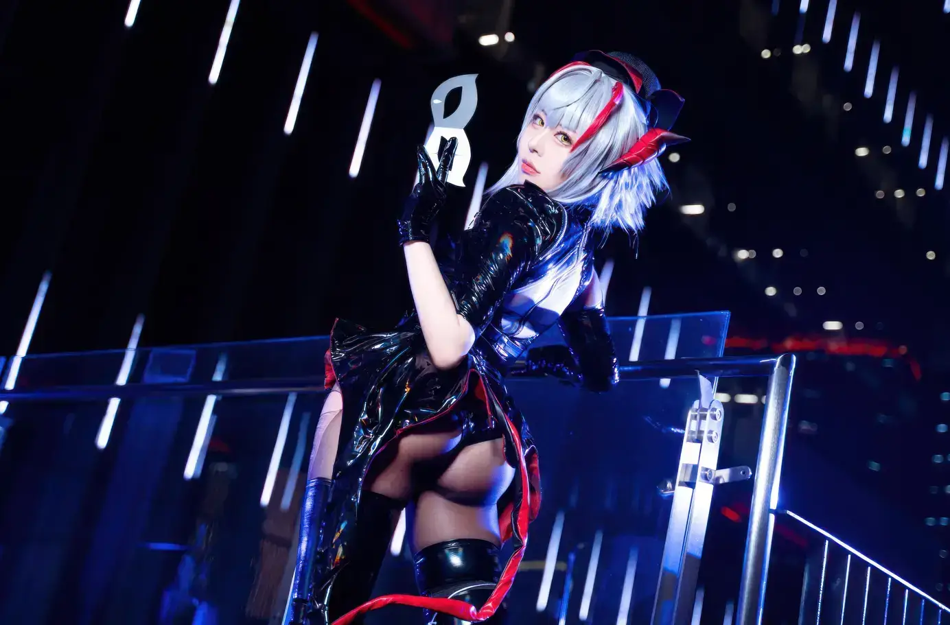 虎森森 – 明日方舟 怪盗W