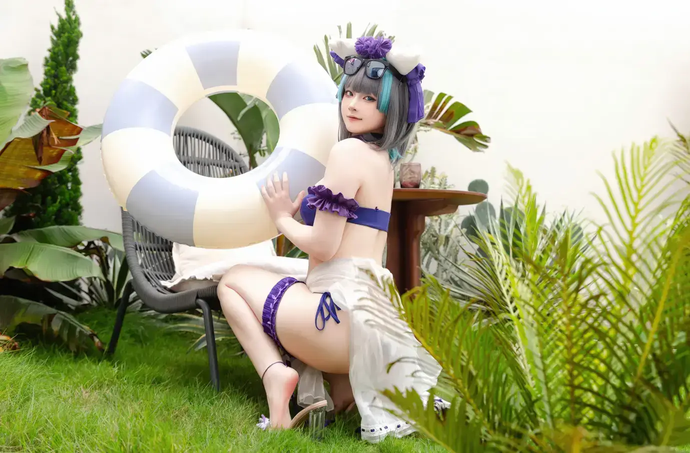 屿鱼 – 碧蓝航 柴郡泳装